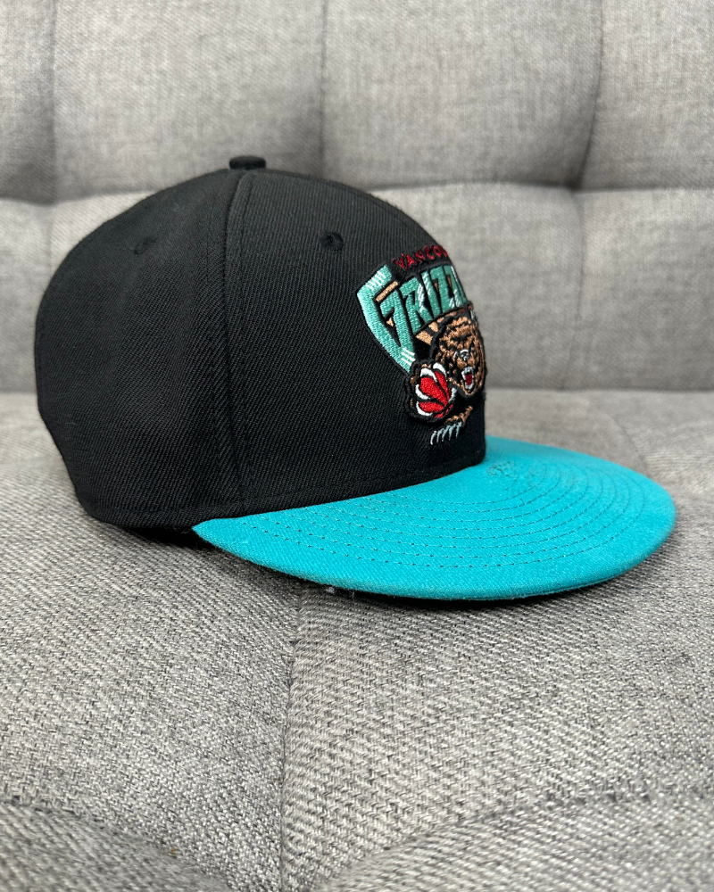 New Era Vancouver Grizzlies NBA Hardwood Classic Fitted Hat - Size 7 1/4