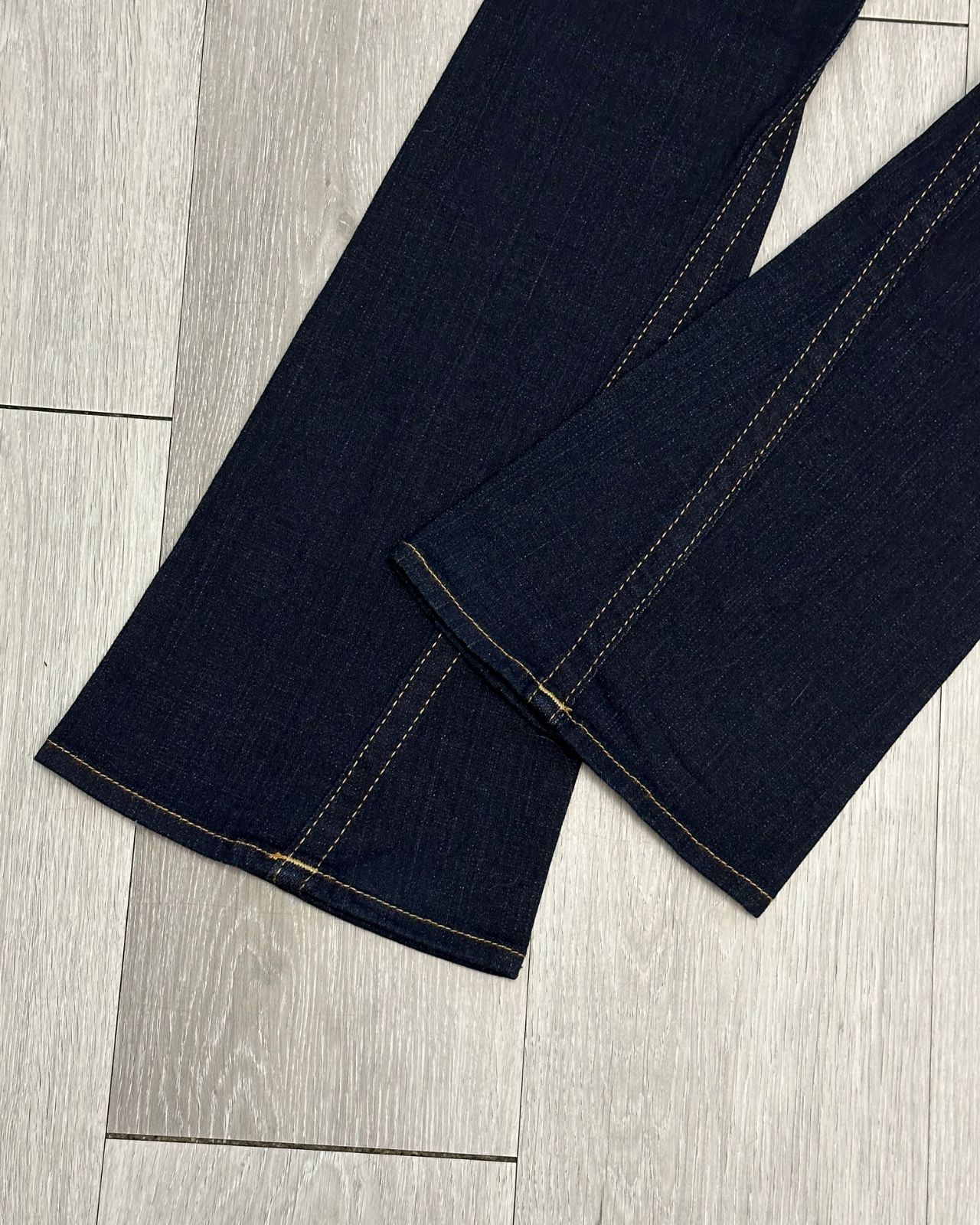True Religion Joey Flared Women's Jeans - Size 26x34