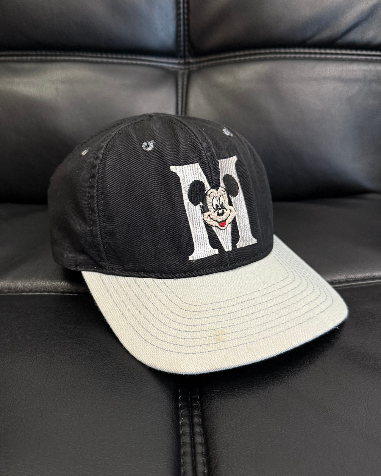 Vintage 90s Mickey Mouse Snapback Hat