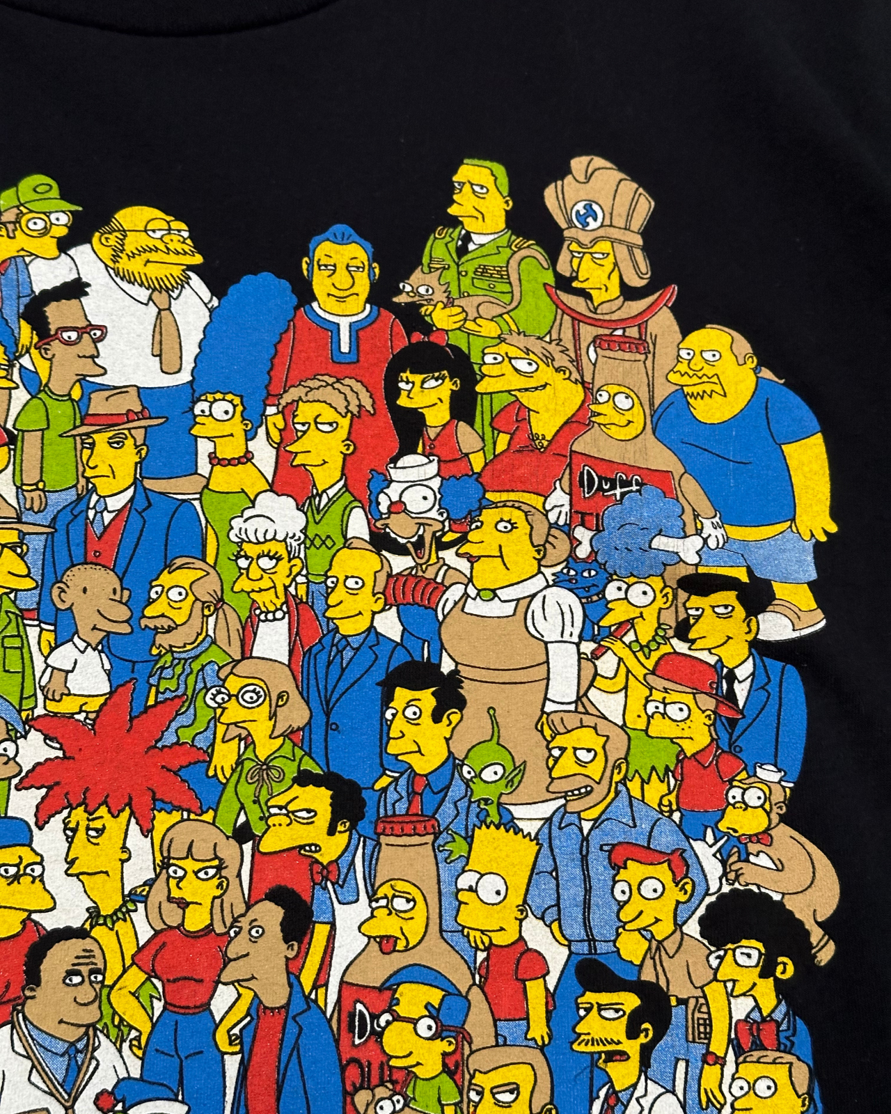 2007 The Simpsons Every Character T-Shirt - Size XL