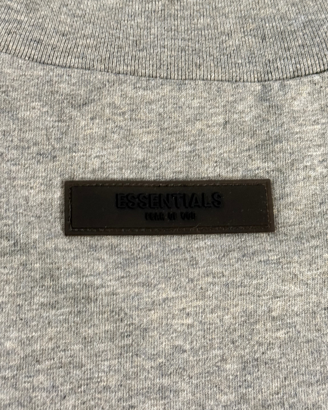 NWT - SS22 Fear of God Essentials Dark Oatmeal T-Shirt - Size S