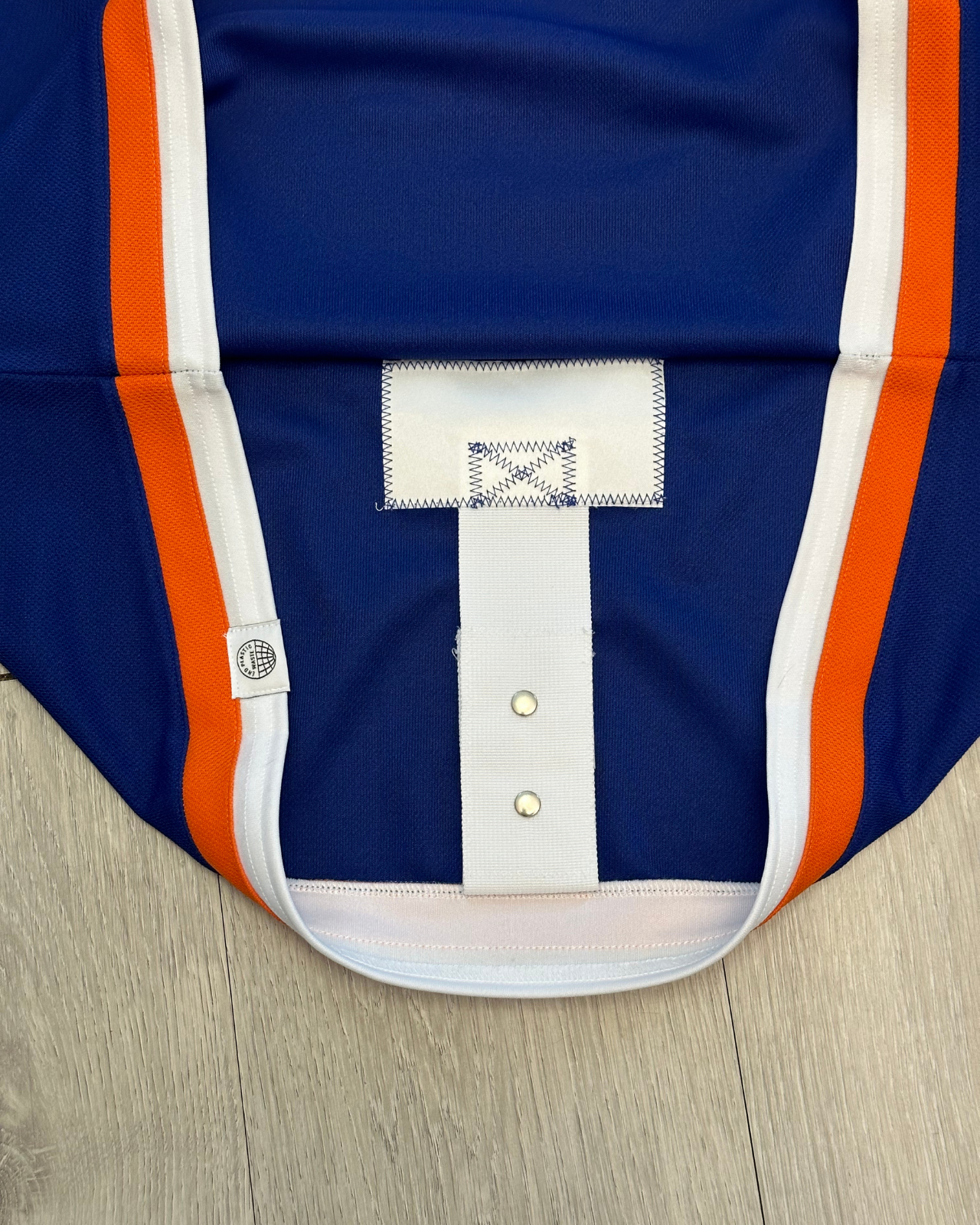 New - Adidas New York Islanders NHL Hockey Jersey - Size 50 (M)