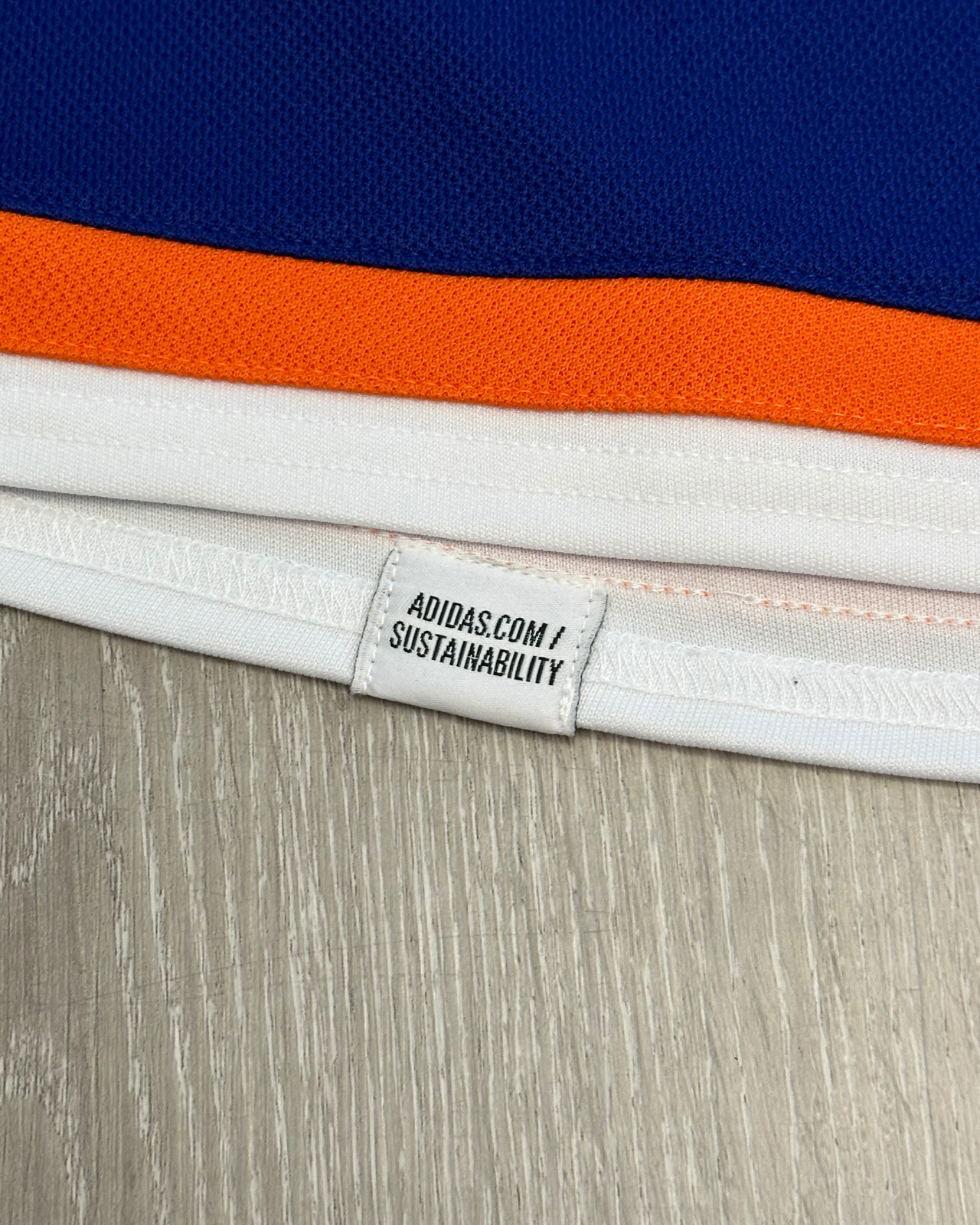 New - Adidas New York Islanders NHL Hockey Jersey - Size 50 (M)