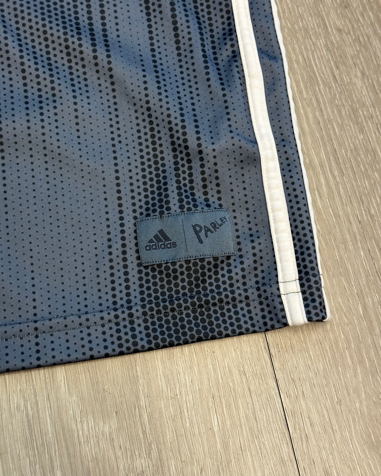 '18 Adidas FC Bayern Munich Soccer Jersey - Size L