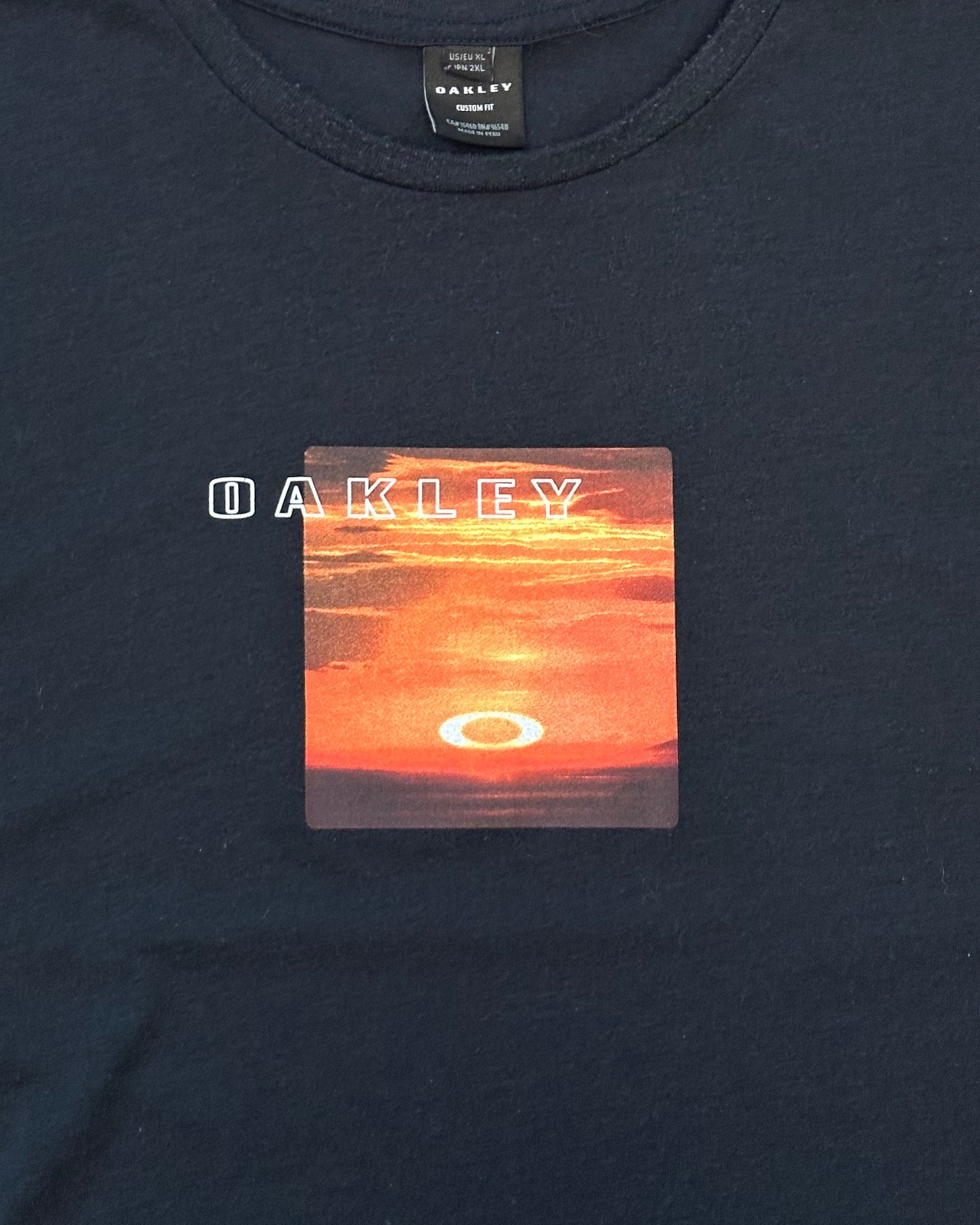 Oakley Sunset T-Shirt - Size XL