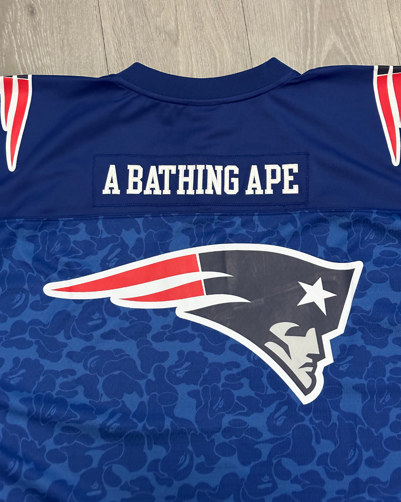 NWT - FW/21 BAPE x Mitchell & Ness x NFL New England Patriots Jersey - Size 52 (XXL)