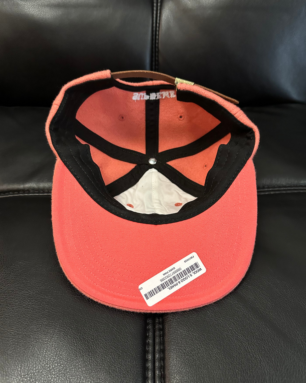 NWT - '17 Supreme S Logo Wool Strap Back Hat