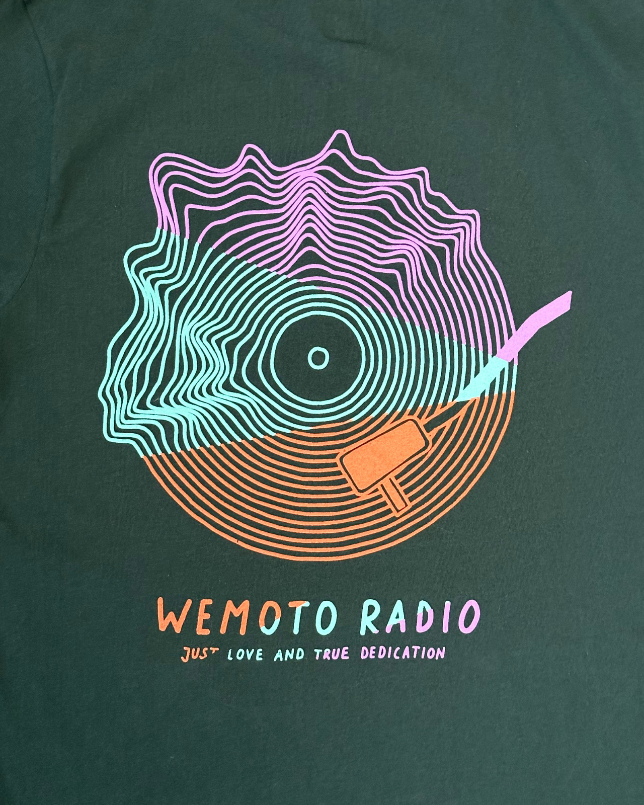 Sample NWT Wemoto Record Tee / Green