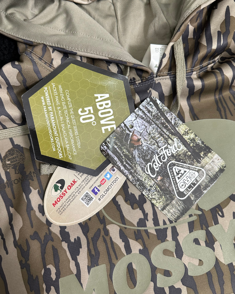 NWT - Mossy Oak Tree Camo Hoodie - Size S