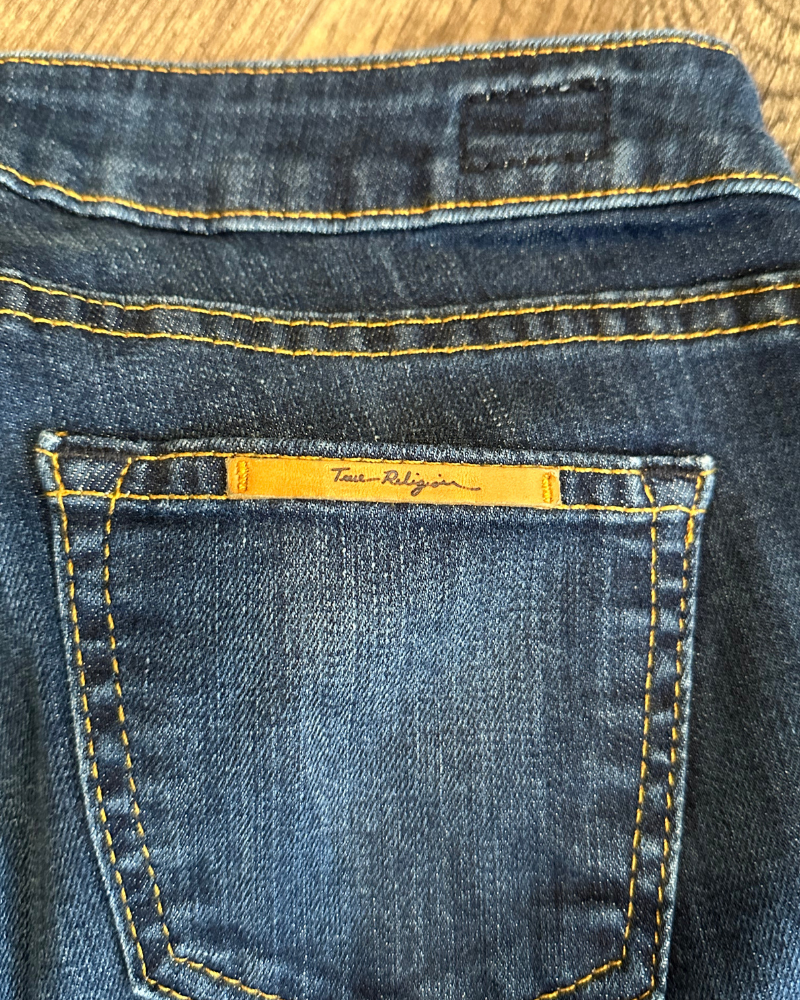True Religion Straight Fit Women's Jeans - Size 28x32