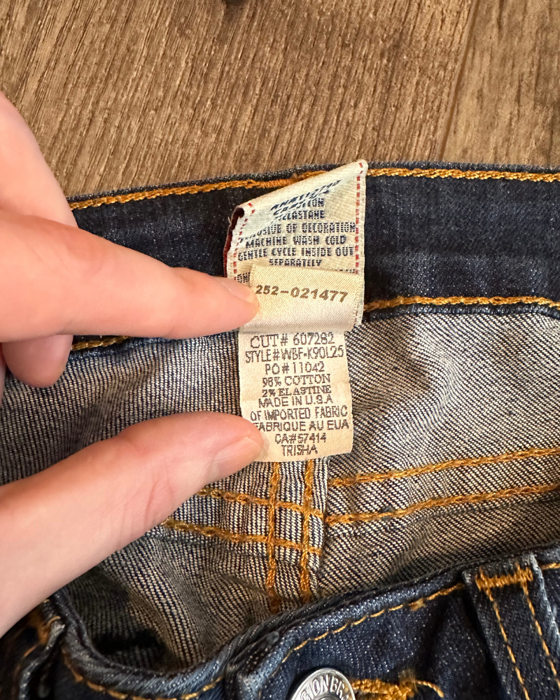 True Religion Straight Fit Women's Jeans - Size 28x32