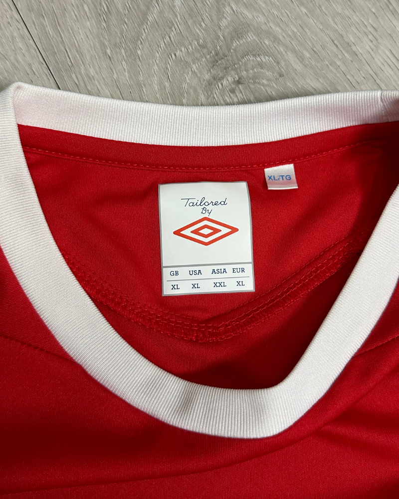 
                  
                    Umbro England Blank Soccer Jersey - Size XL
                  
                