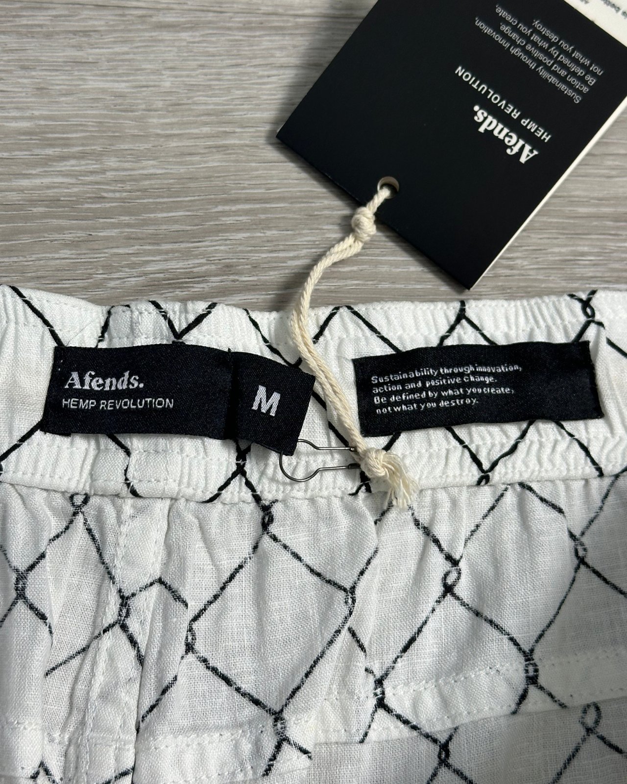 NWT - Afends Wired Ninety Eights Hemp Short / White