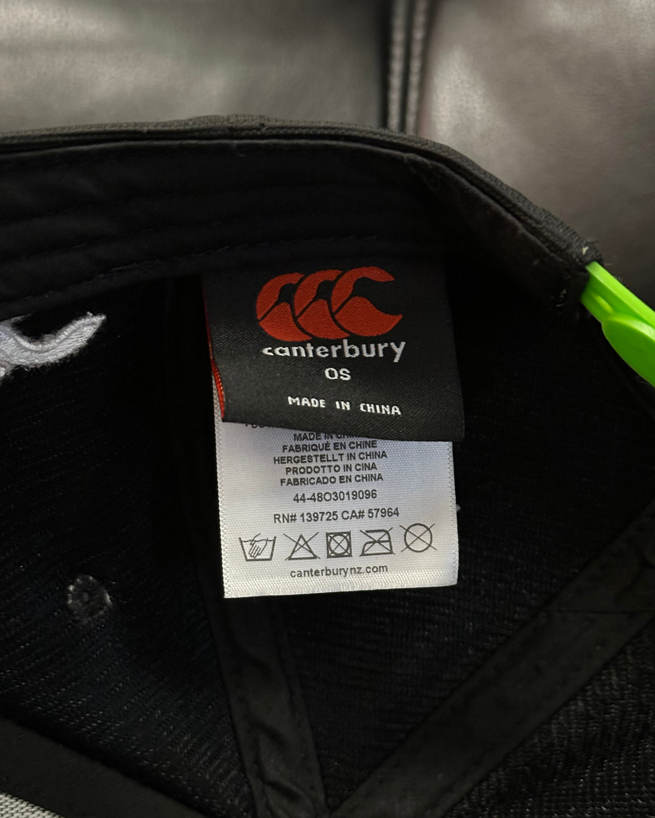 NWT - Rare Canterbury IRFU Irish Rugby Football Union Flat Peak Snap Back Hat