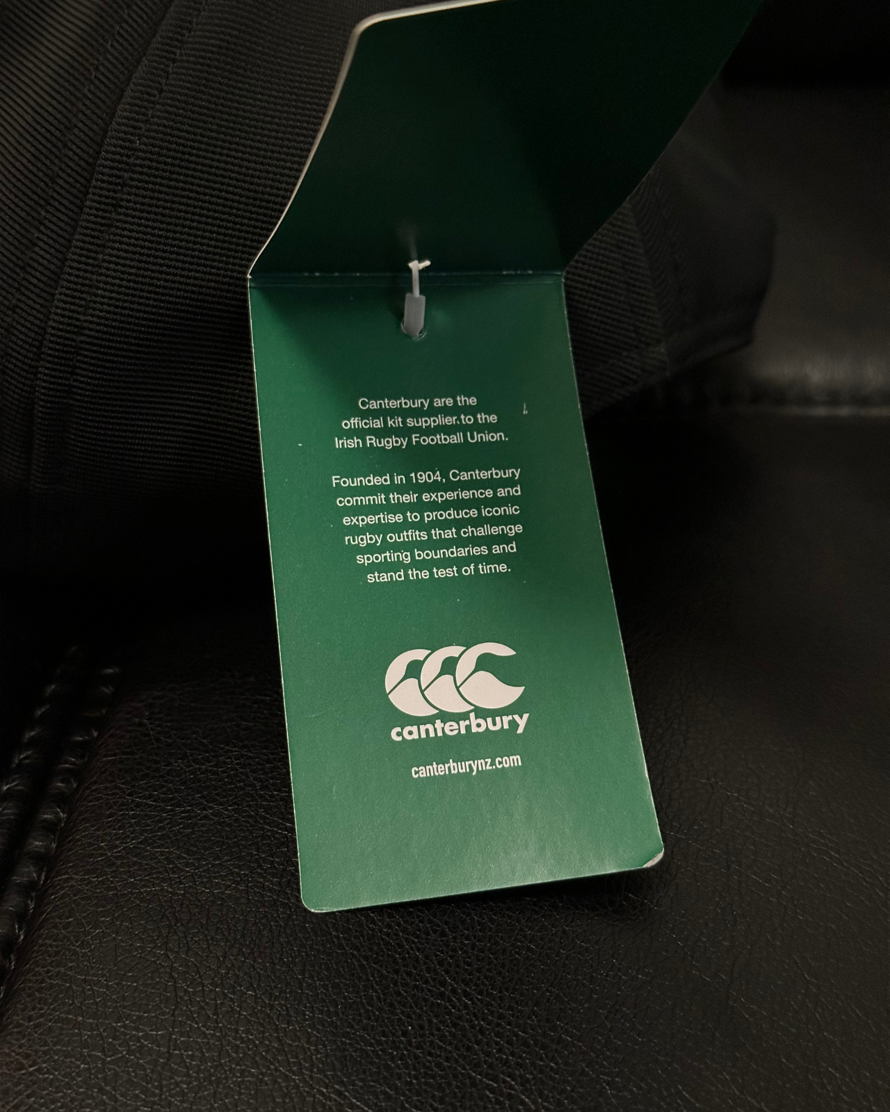 NWT - Rare Canterbury IRFU Irish Rugby Football Union Flat Peak Snap Back Hat