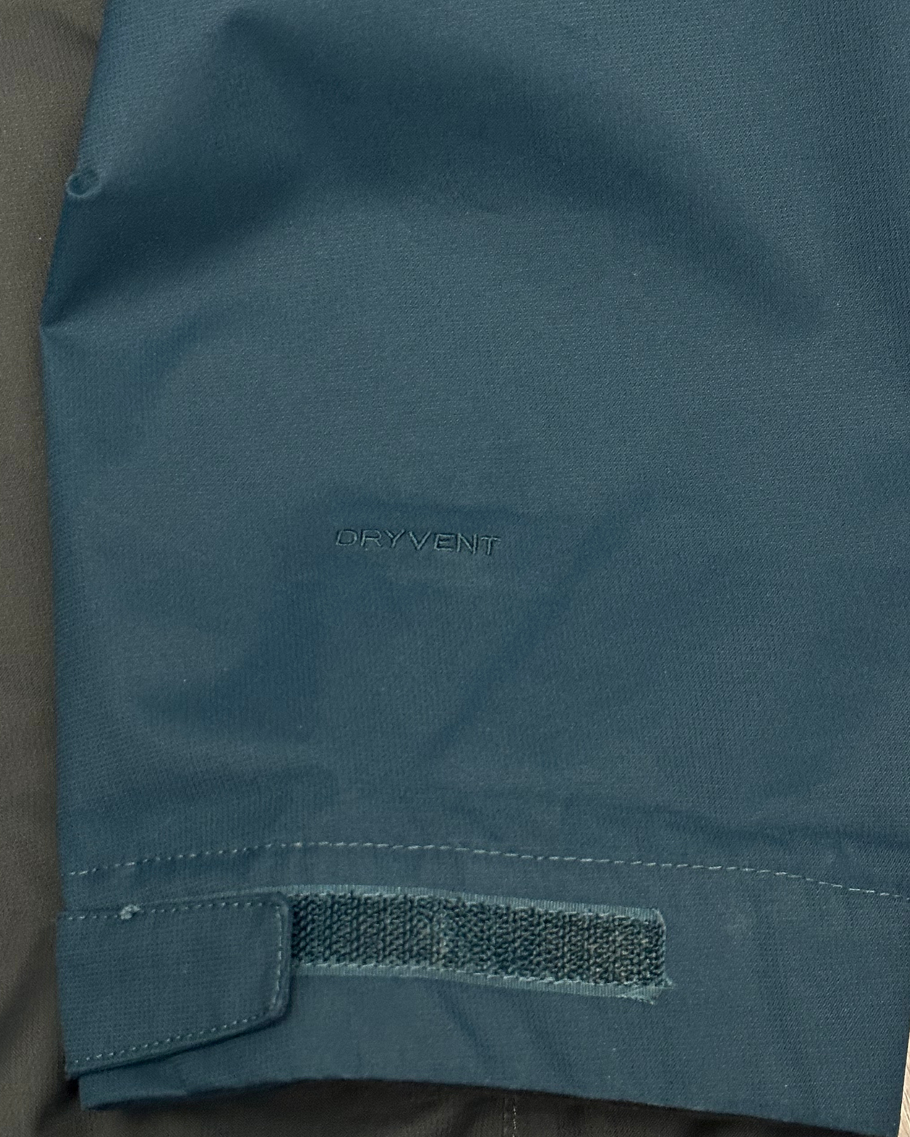 The North Face DryVent Rain Jacket - Size XL