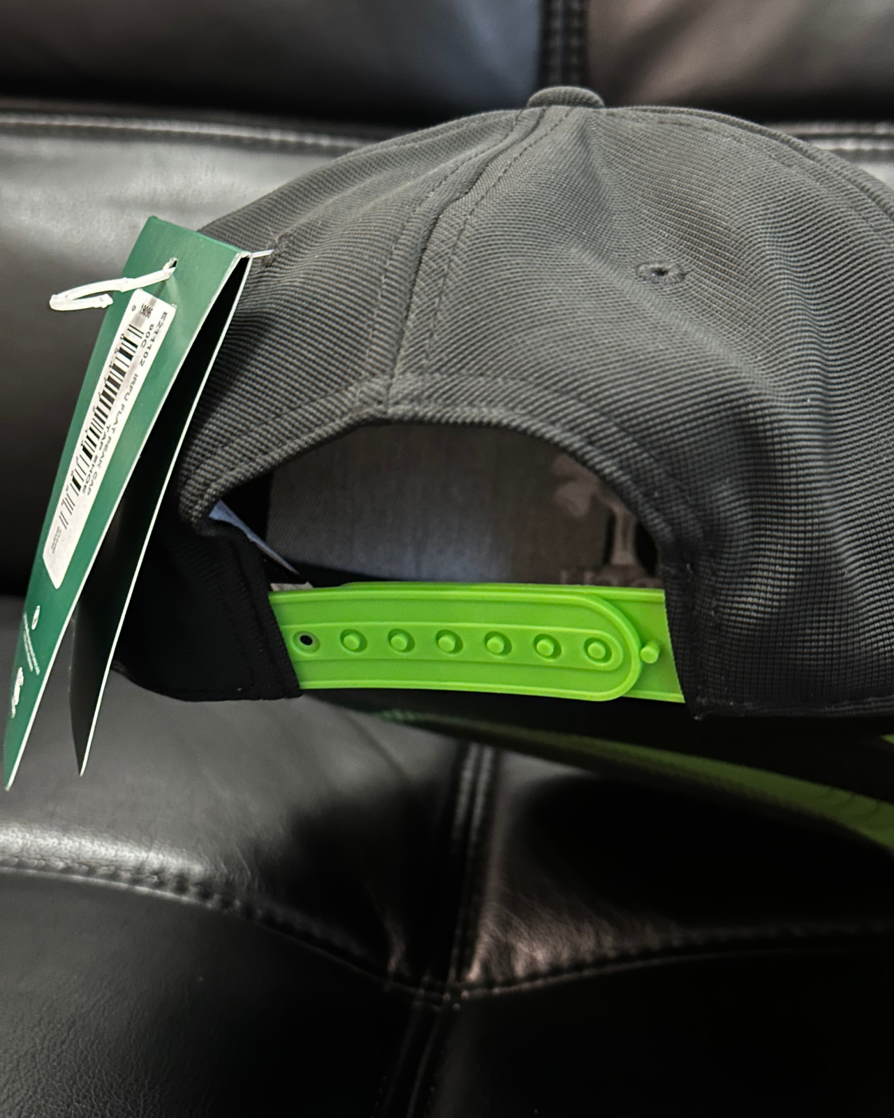 NWT - Rare Canterbury IRFU Irish Rugby Football Union Flat Peak Snap Back Hat