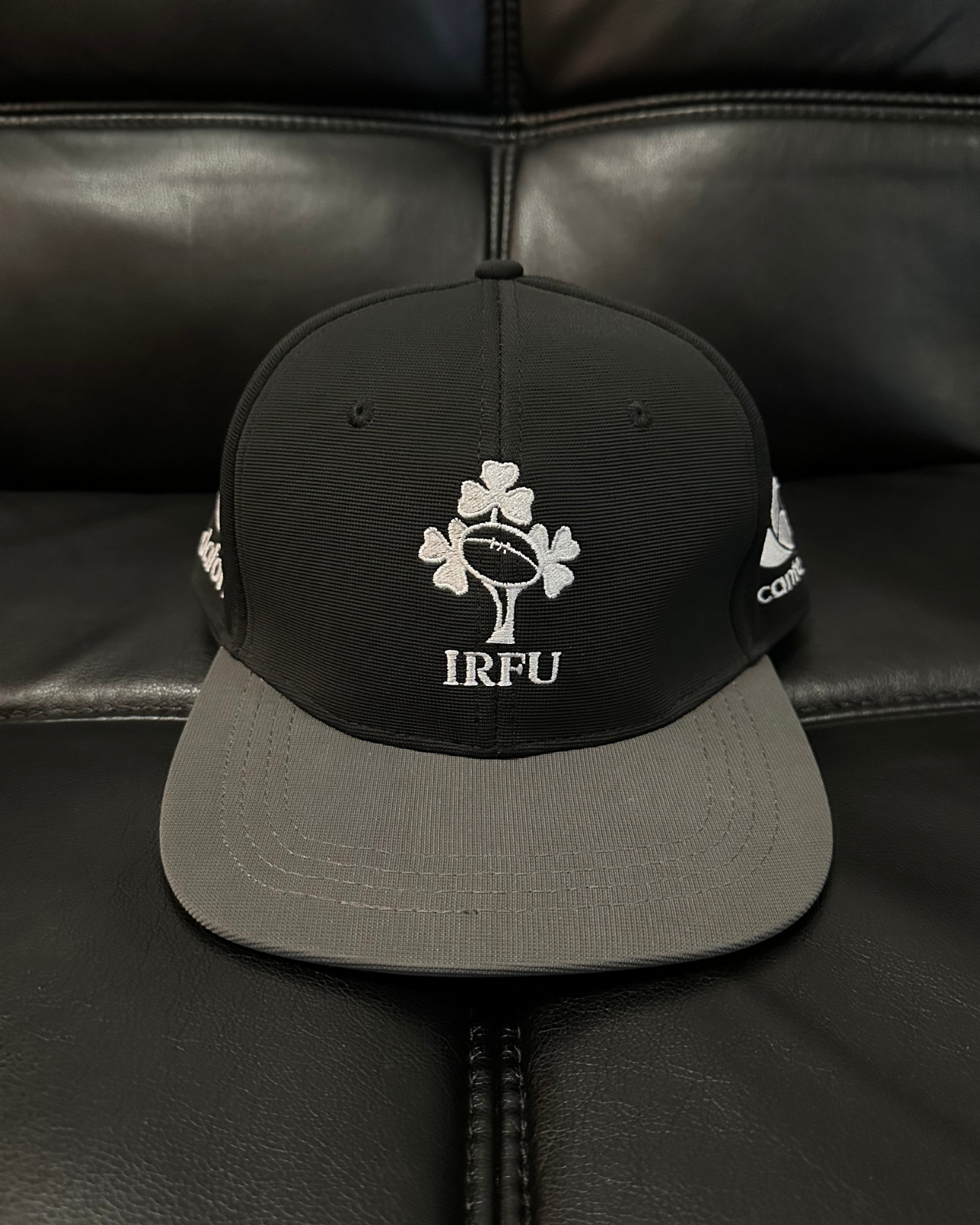 NWT - Rare Canterbury IRFU Irish Rugby Football Union Flat Peak Snap Back Hat