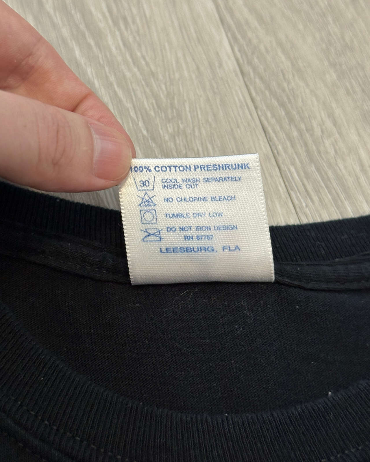 '11 University of Wisconsin Badgers Big10 Conference Champions Long Sleeve - Size L