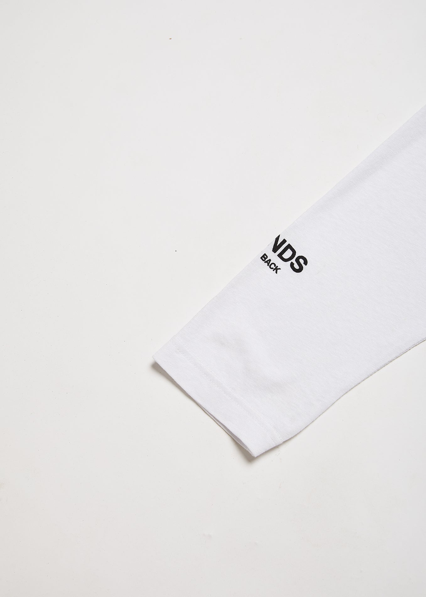 BNWT - Afends Take It Back Hemp Graphic Long Sleeve T-Shirt / White