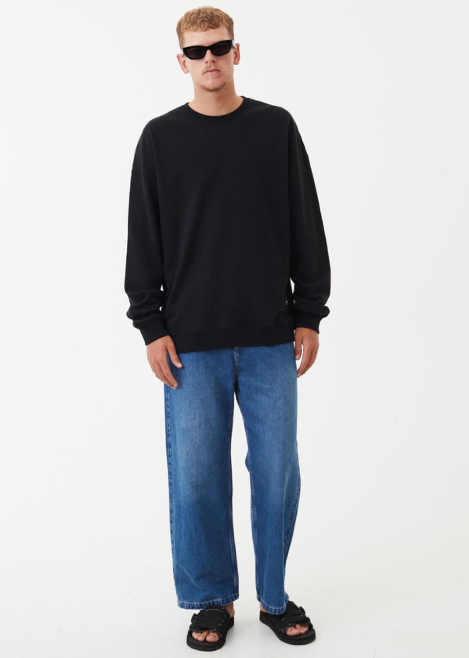 BNWT - Afends Sativa Hemp Oversized Crew Neck / Black