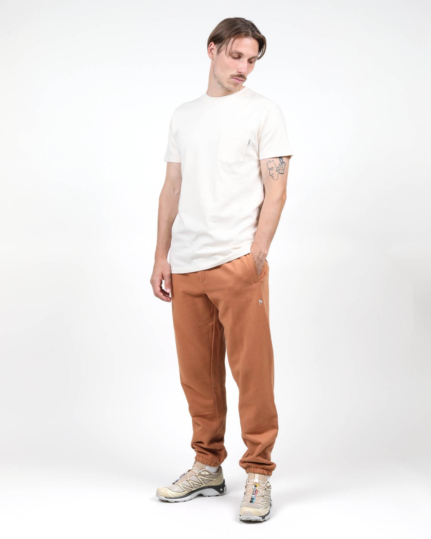 BNWT - Wemoto Miller - Sweat Pants / Cinnamon