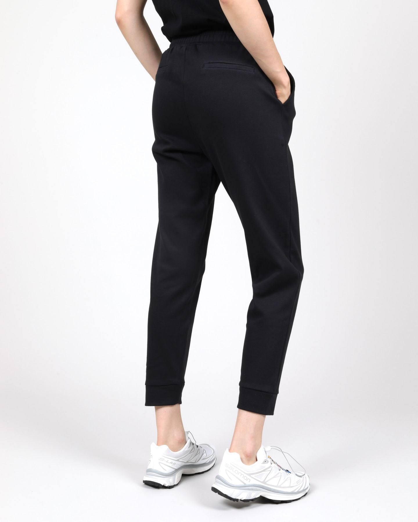 BNWT Wemoto - Patsy Easy Pants / Black