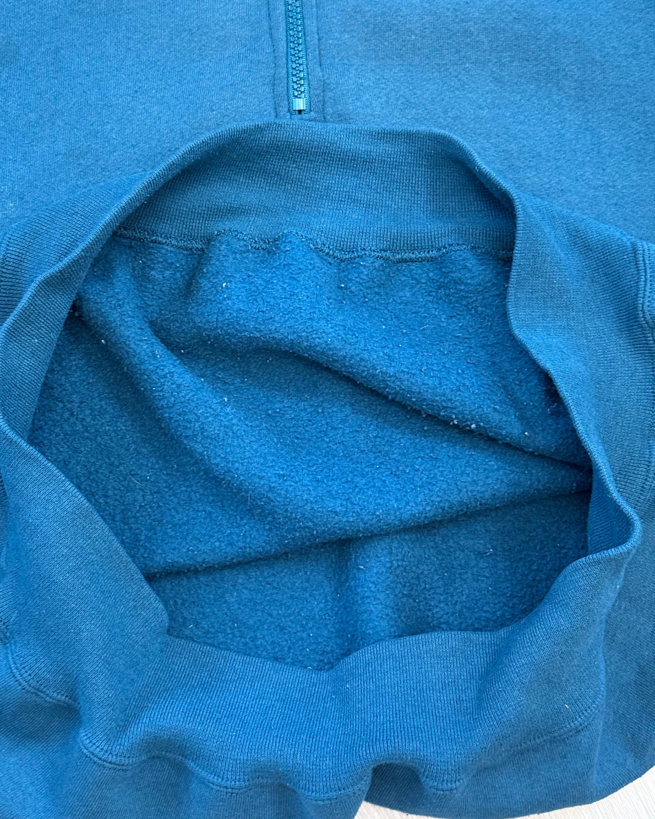 
                  
                    Vintage 90's Russell Athletic 1/4 Zip Sweatshirt - Size XL
                  
                