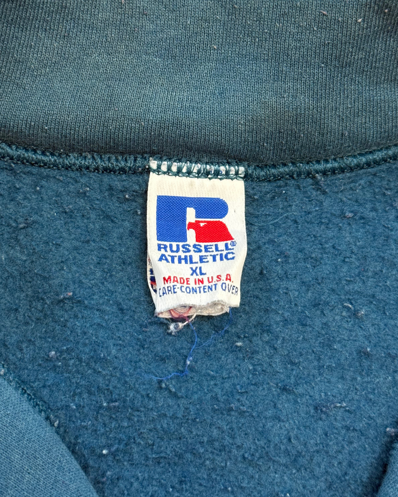 
                  
                    Vintage 90's Russell Athletic 1/4 Zip Sweatshirt - Size XL
                  
                