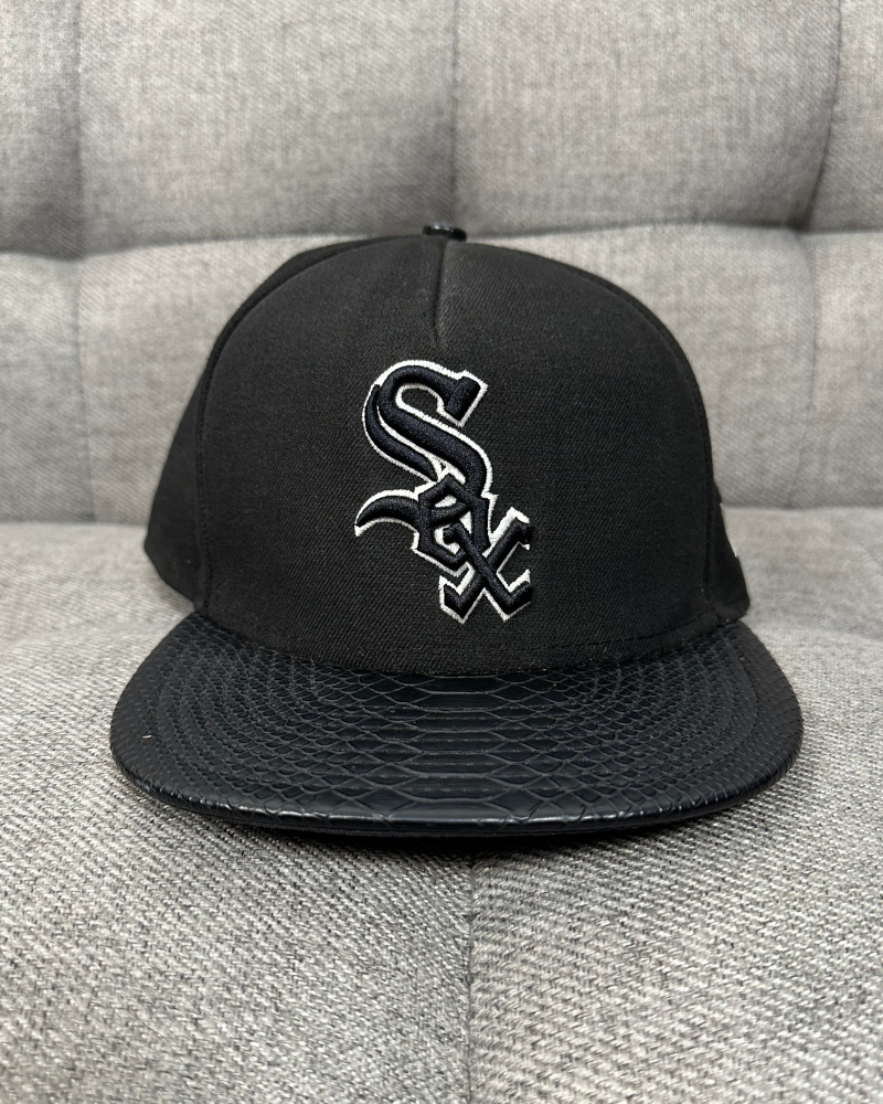 
                  
                    New Era Chicago White Sox MLB Snakeskin Strap Back Hat
                  
                