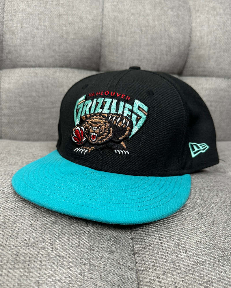 
                  
                    New Era Vancouver Grizzlies NBA Hardwood Classic Fitted Hat - Size 7 1/4
                  
                