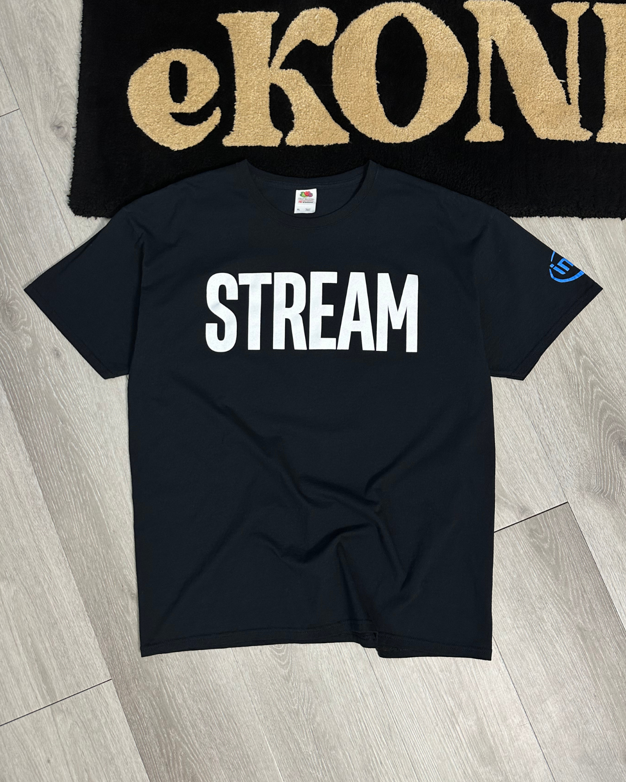 
                  
                    Intel Core i7 7th Gen "STREAM" Tech Promo T-Shirt - Size XL
                  
                