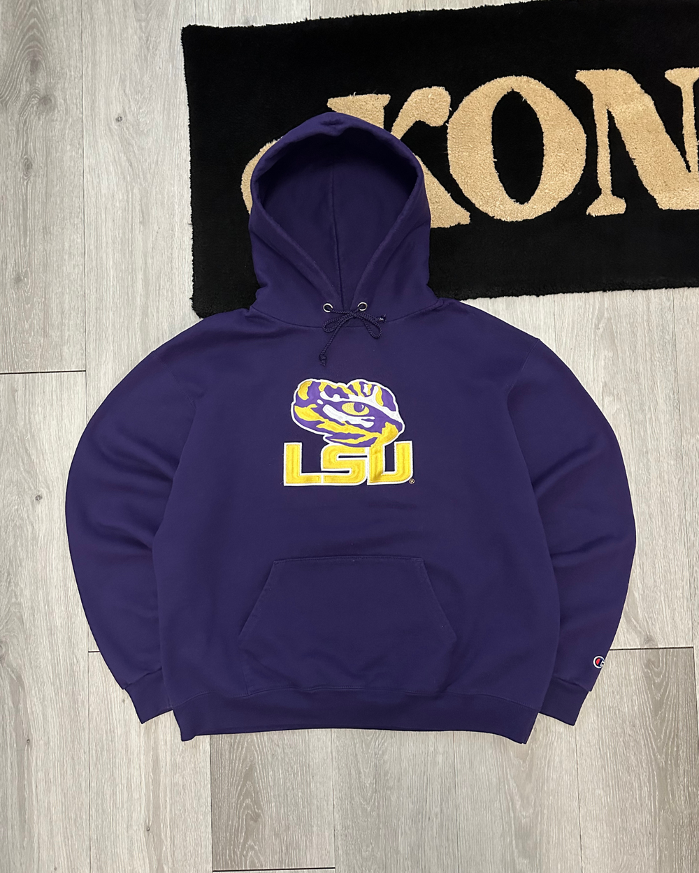 Champion LSU Louisiana State University Tigers Hoodie - Size XL