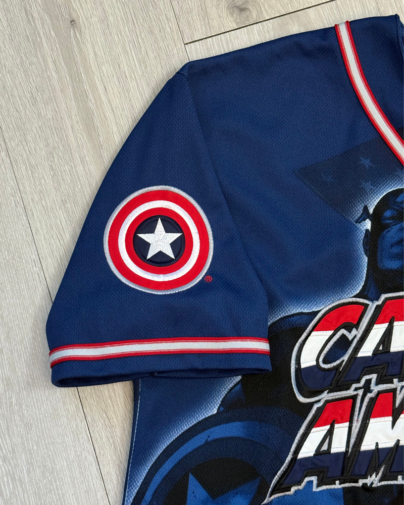 
                  
                    Vintage '02 Marvel Comics Captain America Baseball Jersey - Size L
                  
                