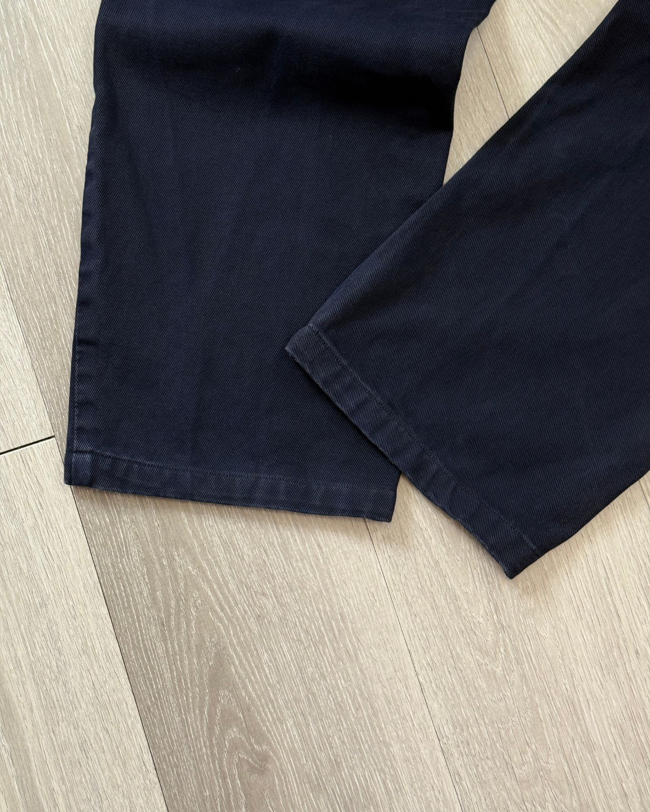 
                  
                    Vintage Versace Jeans Couture Navy Blue Jeans - Size 38x32
                  
                