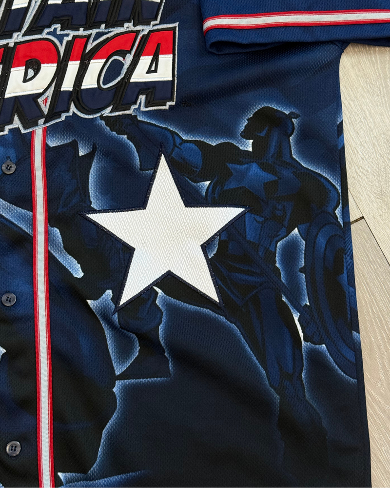 
                  
                    Vintage '02 Marvel Comics Captain America Baseball Jersey - Size L
                  
                