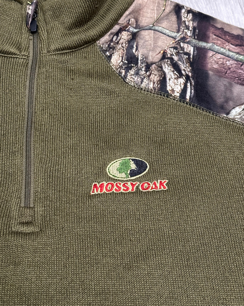 
                  
                    Mossy Oak 1/4 Zip Sweatshirt - Size XL
                  
                