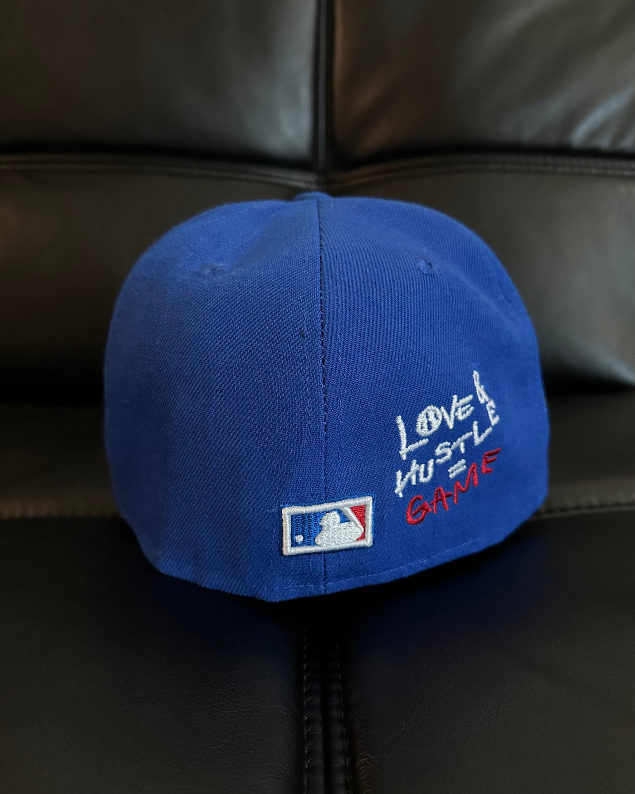 
                  
                    New - New Era 59Fifty Toronto Blue Jays MLB Love & Hustle = Game Fitted Hat - Size 7
                  
                