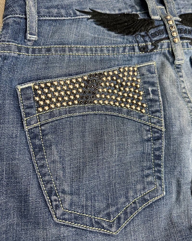 
                  
                    Vintage Y2K Robin's Jeans Studded & Distressed - Size 32x32
                  
                