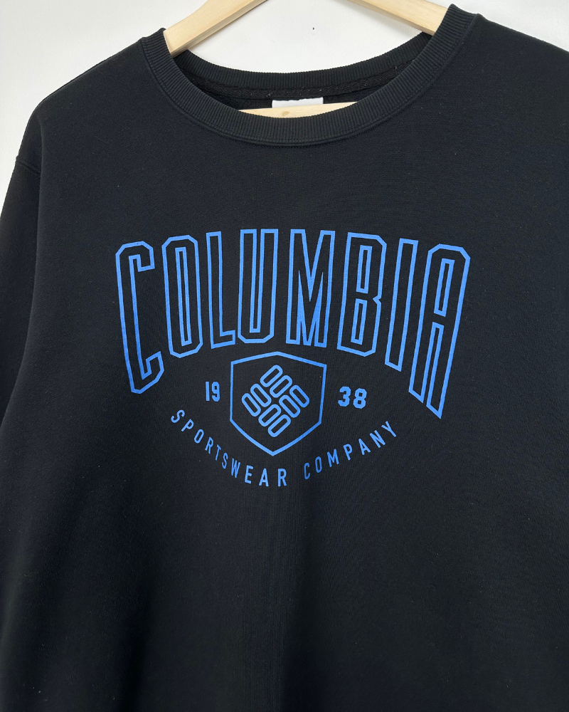 
                  
                    Vintage Columbia Graphic Crewneck - Size L
                  
                
