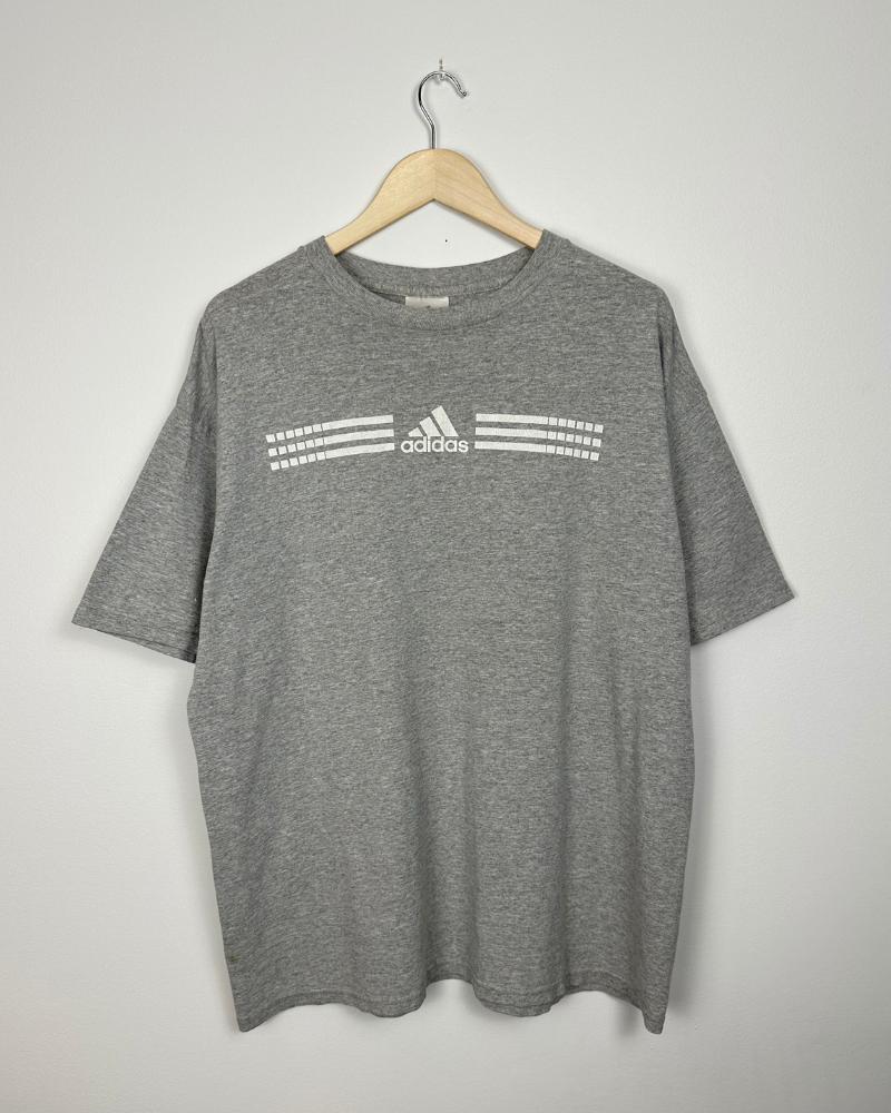 
                  
                    Vintage Y2K Adidas T-Shirt - Size L
                  
                