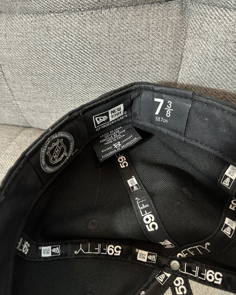 
                  
                    New Era LA Kings NHL 59Fifty Fitted Hat - Size 7 3/8
                  
                