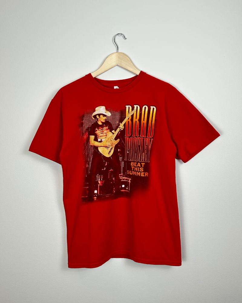 
                  
                    '14 Brad Paisley Beat This Summer Tour T-Shirt - Size M
                  
                