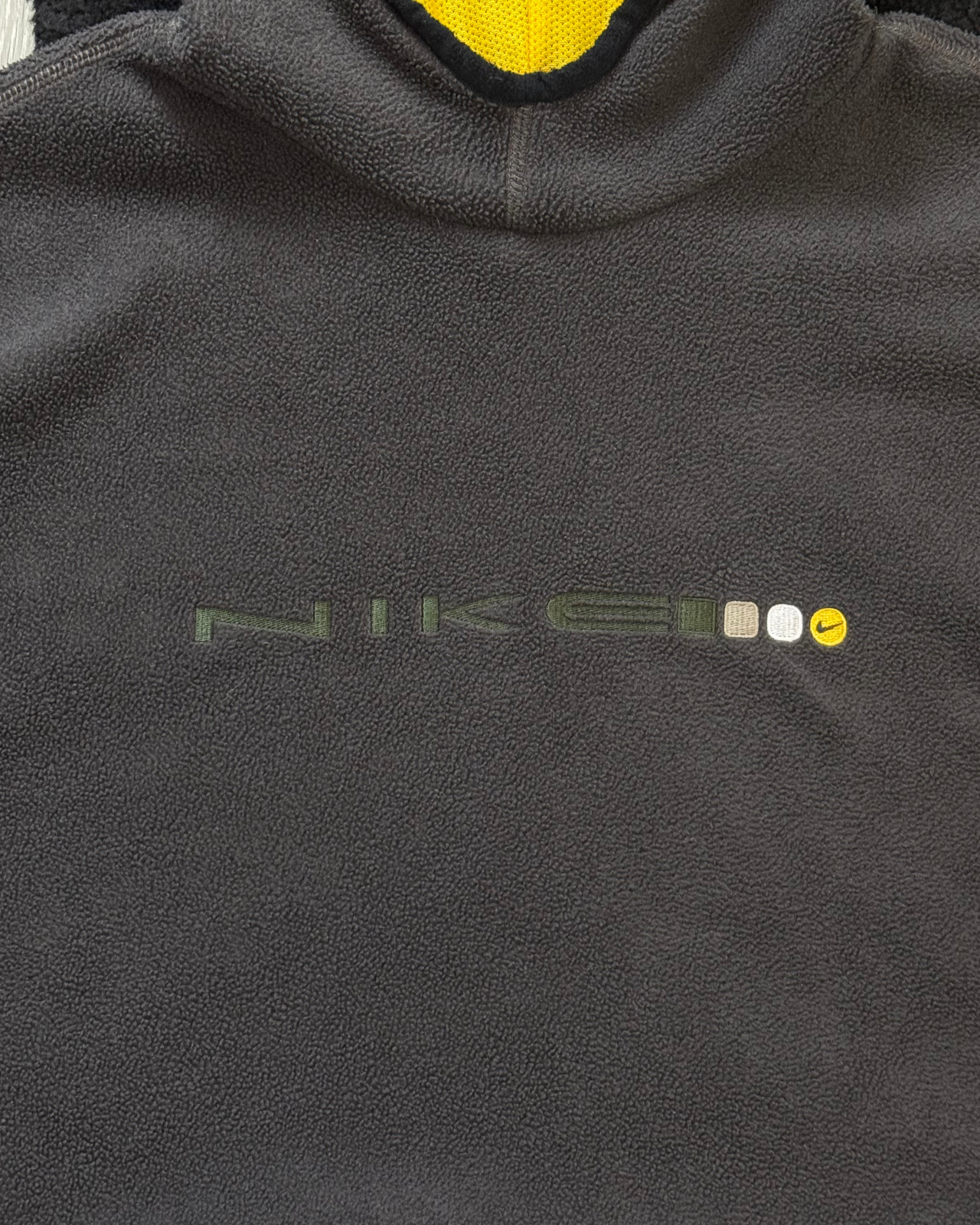 
                  
                    Vintage Nike Boxy Fleece Hoodie - Size XL
                  
                