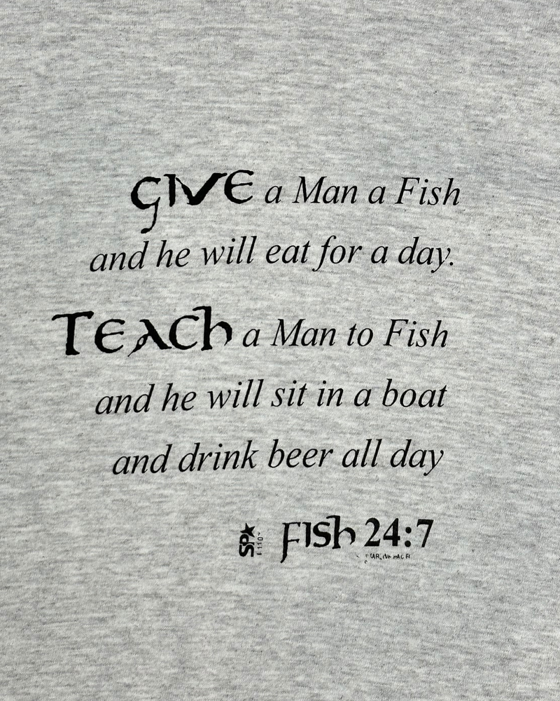 
                  
                    Vintage Fruit of the Loom Fishing Quote T-Shirt - Size XL
                  
                