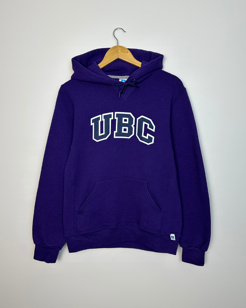 
                  
                    Vintage Russell Athletic UBC University of British Columbia Hoodie - Size S
                  
                