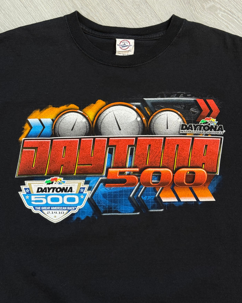 
                  
                    '10 NASCAR Daytona 500 T-Shirt - Size L
                  
                