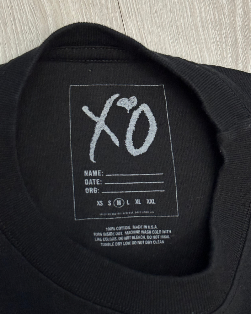 
                  
                    '22 XO The Weeknd After Hours Till Dawn Global Stadium Tour Long Sleeve T-Shirt - Size M
                  
                