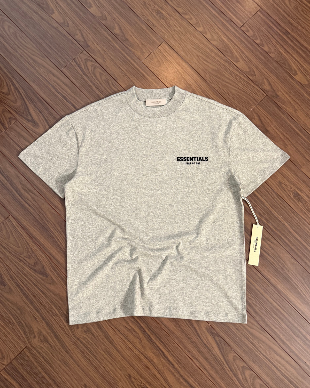 
                  
                    NWT - SS22 Fear of God Essentials Dark Oatmeal T-Shirt - Size S
                  
                