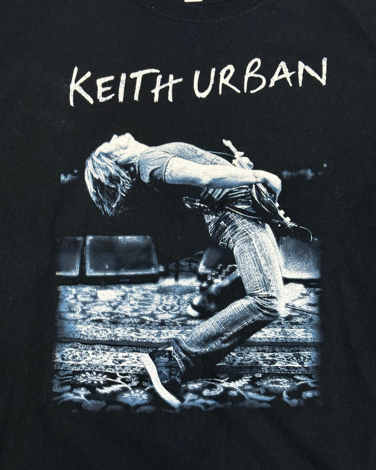 
                  
                    '11 Keith Urban Get Closer World Tour T-Shirt - Size XL
                  
                